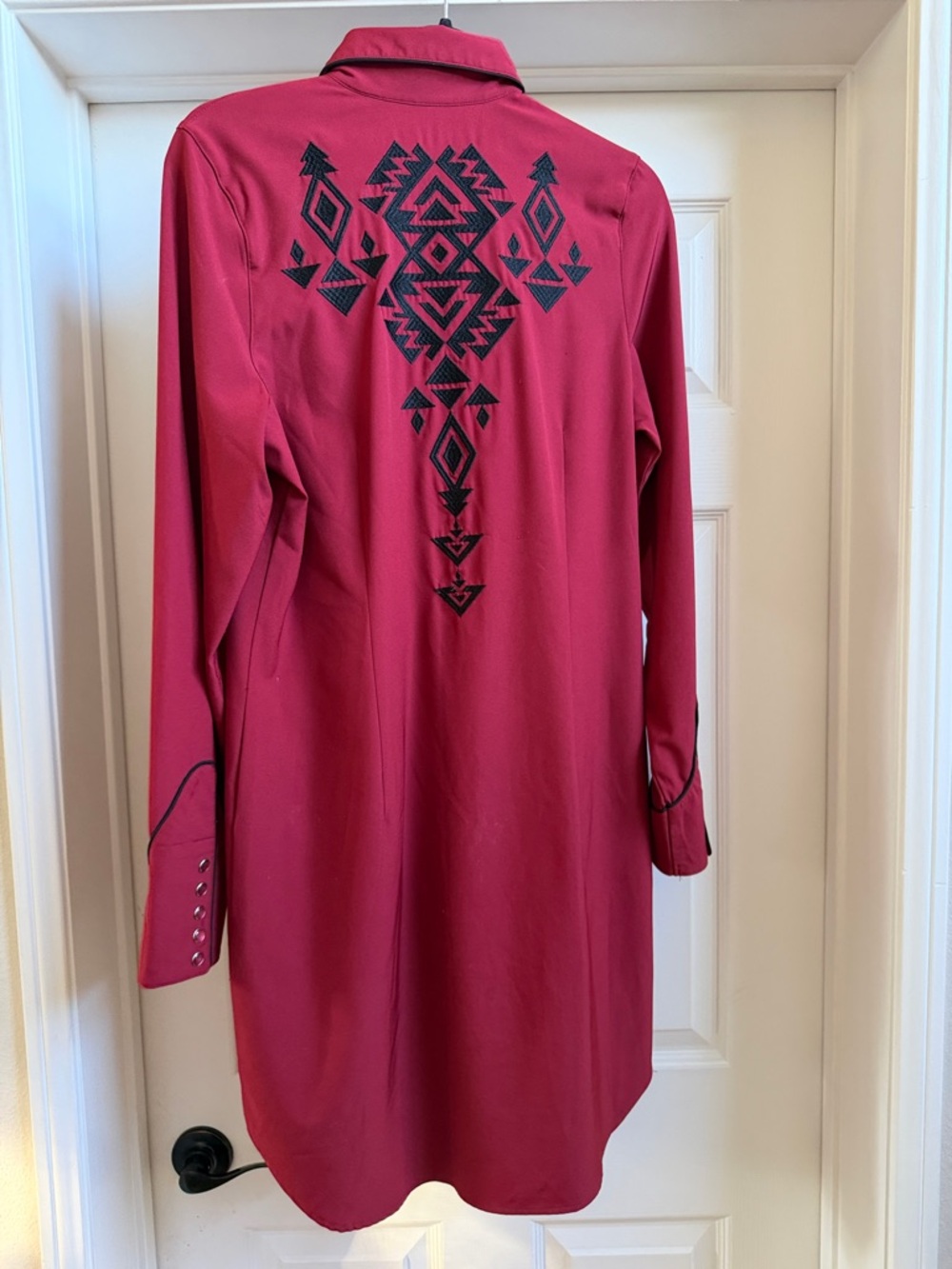 Western-Style Button Dress Shirt with Black Embroidery - Picture 5 of 5